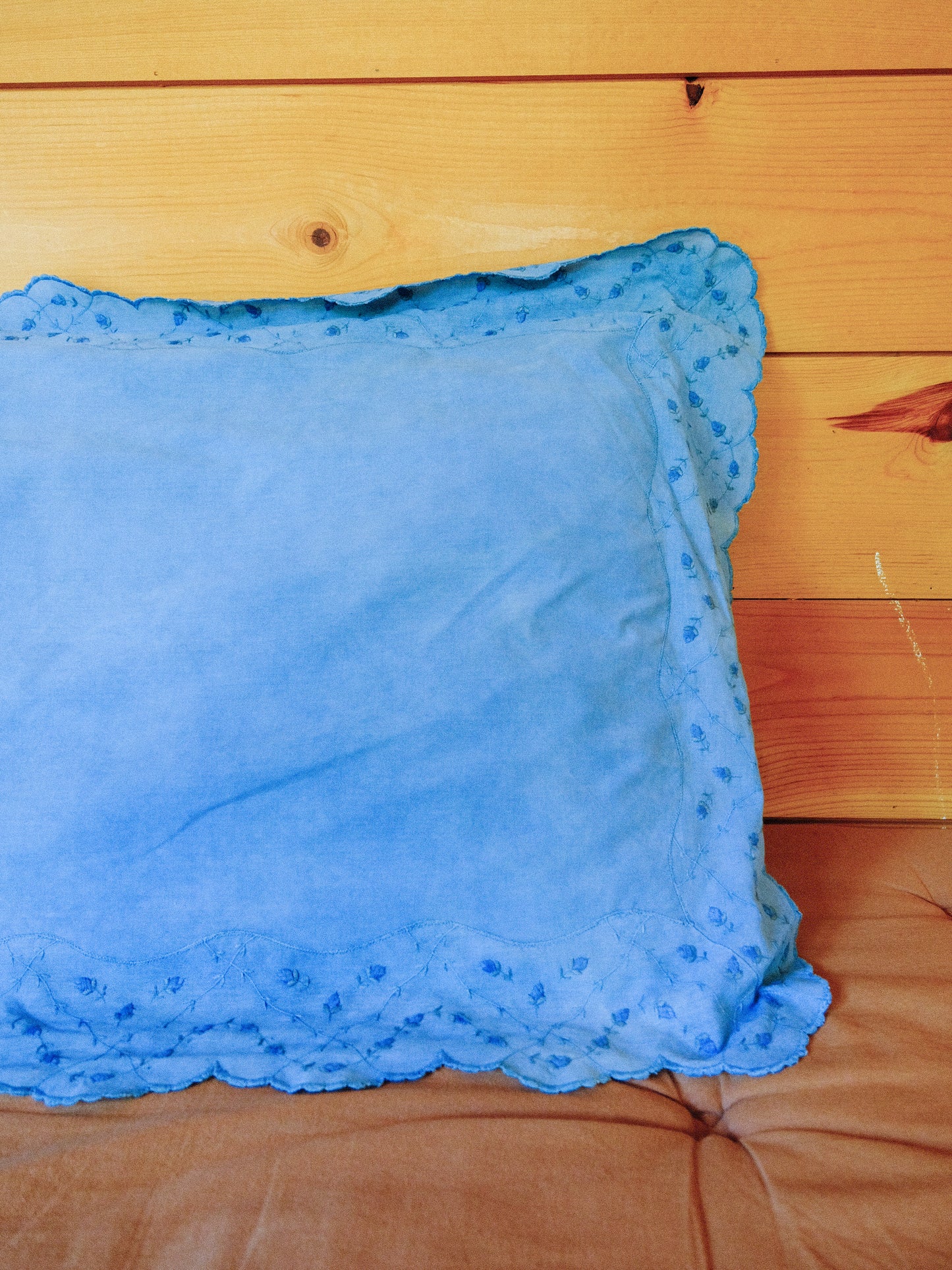 Vintage Scallop Edge Throw Cotton Pillowcase