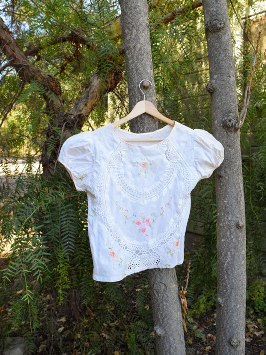 Cutch Crochet Embroidered Puff Sleeve