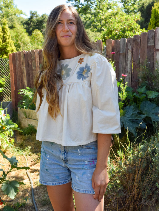 Flower Hammered 3/4 Sleeve Flowey Crop