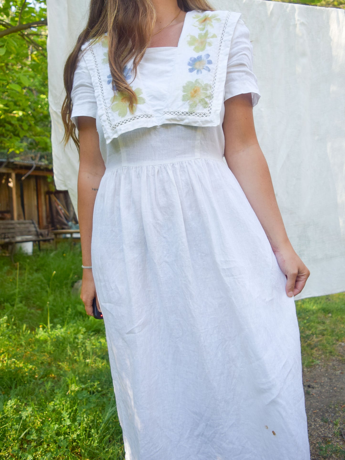 Flower Hammered Linen Square Collared Dress