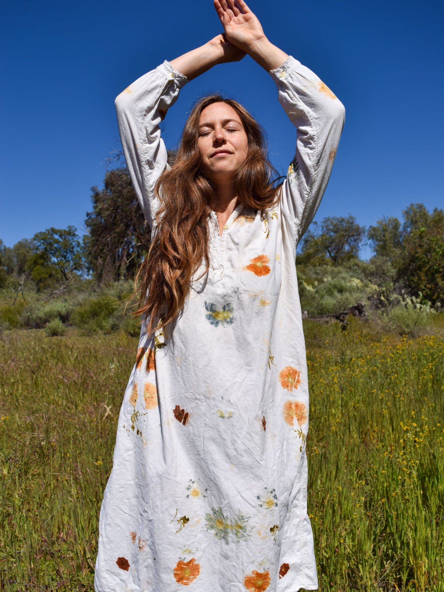 Flower Bundled Lace Detail Midi Dress