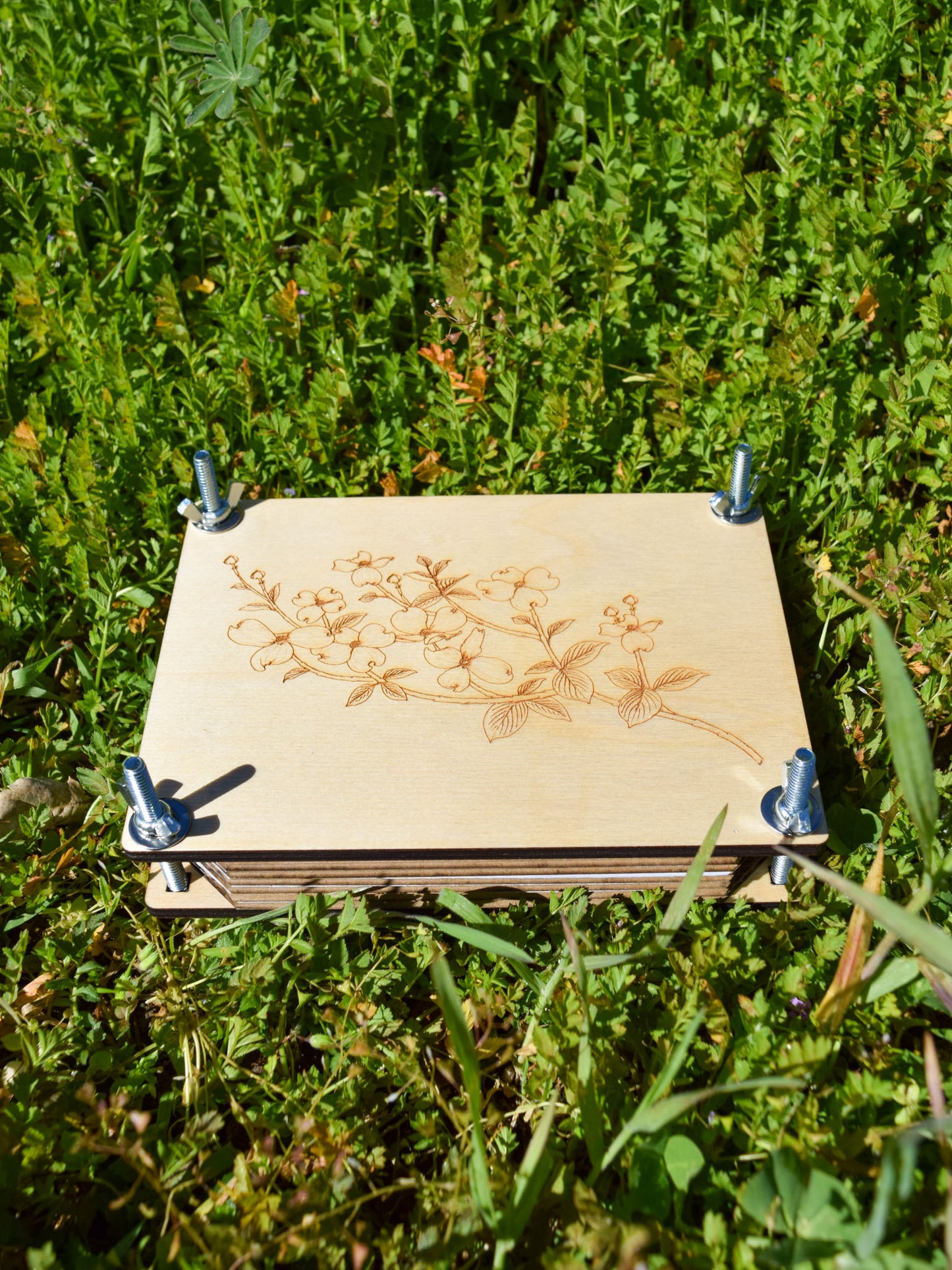 Wooden Flower Press - Spring Flowers
