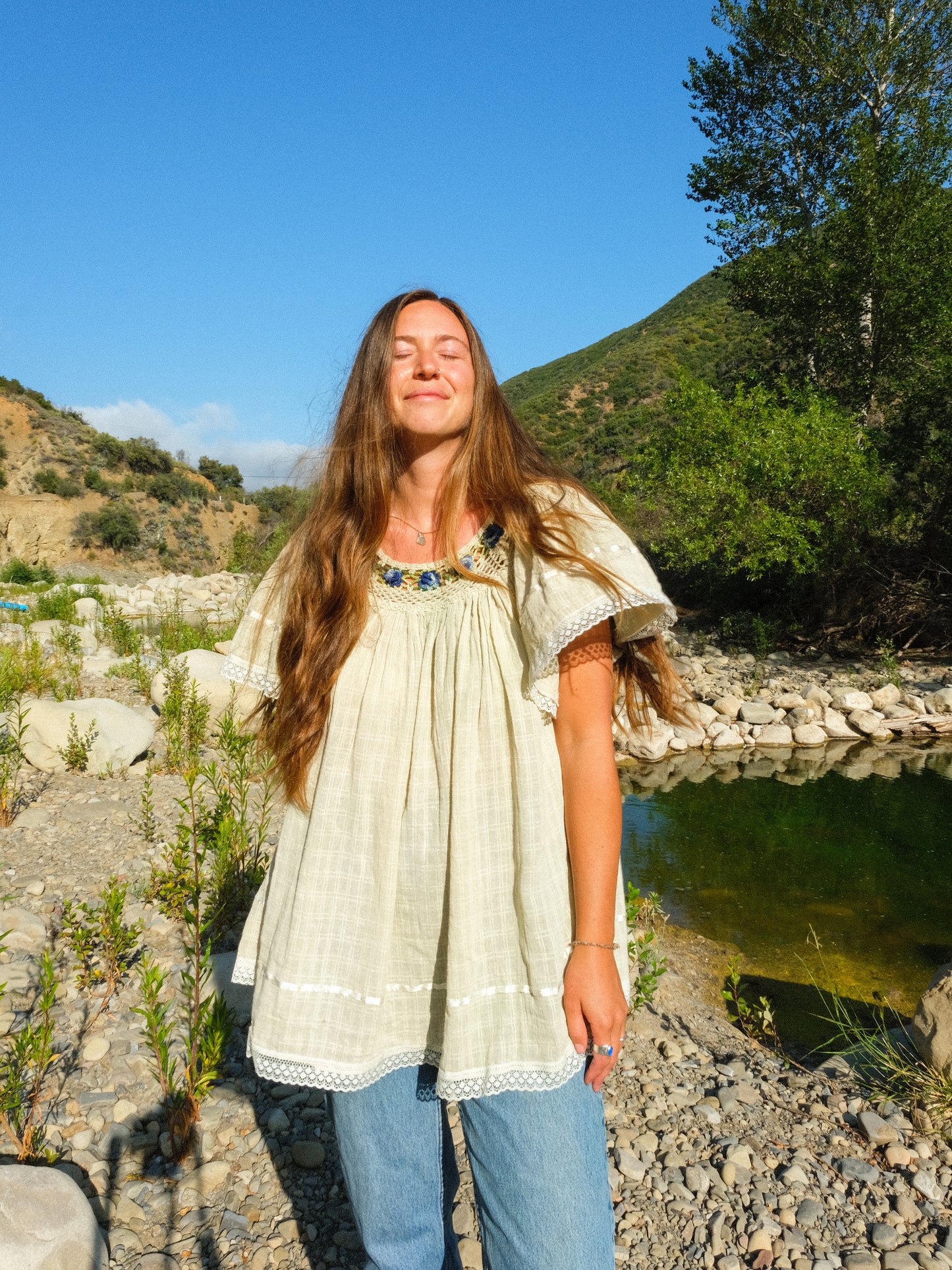 Chlorophyllin Embroidered Long Tunic