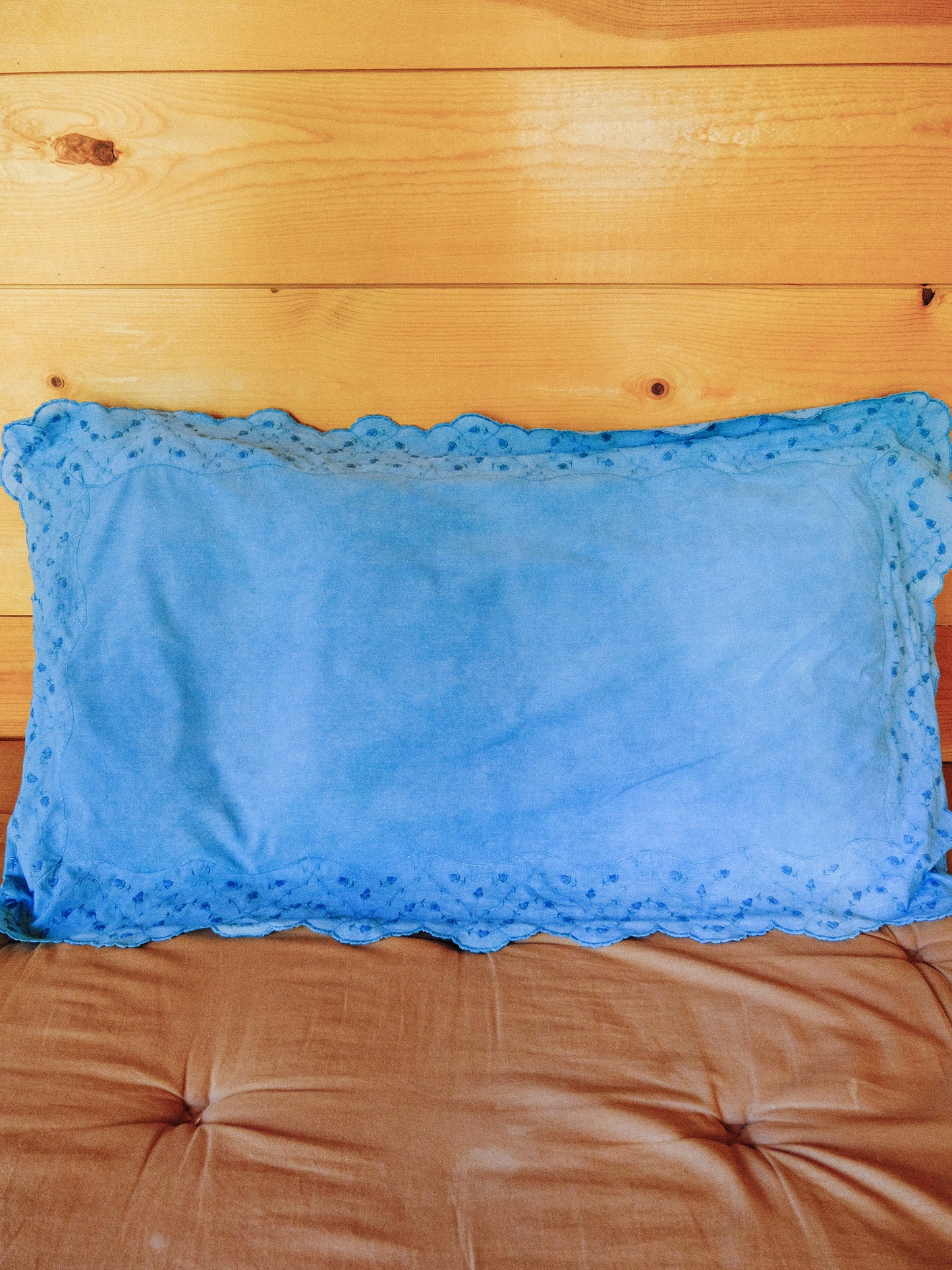 Vintage Scallop Edge Throw Cotton Pillowcase