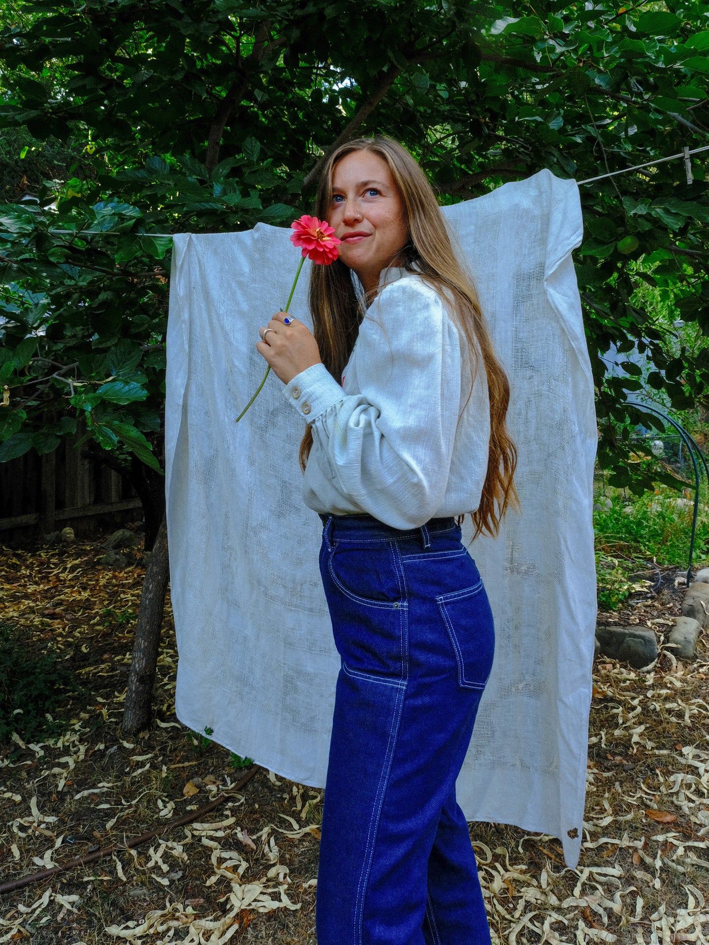 Scabiosa Flower Emroidered Gauze Blouse