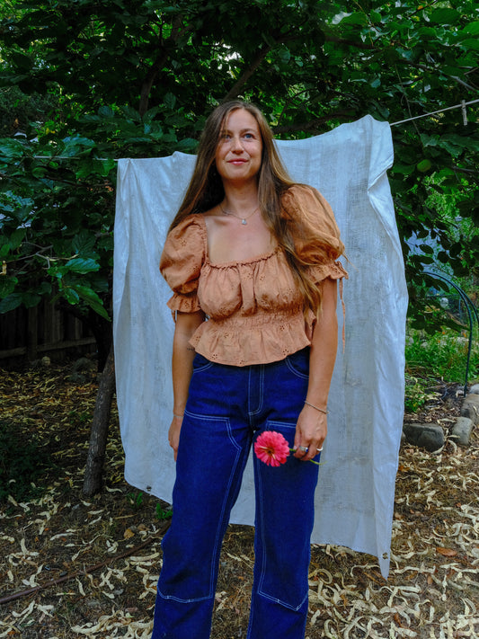 Madder & Coreopsis Eyelet Square Neck Elastic Blouse