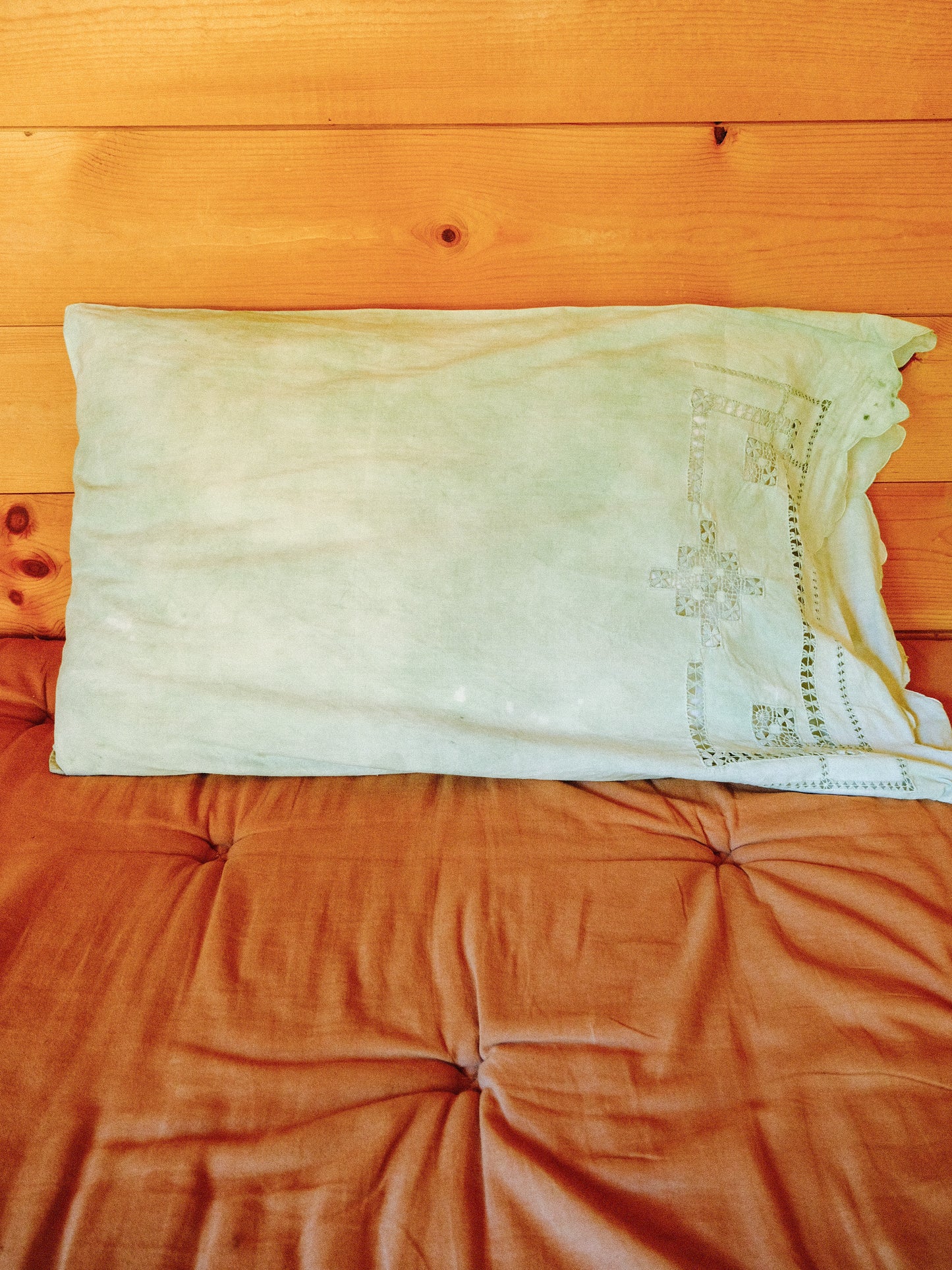 Vintage Chlorophyllin Scalloped Edge Pillowcase
