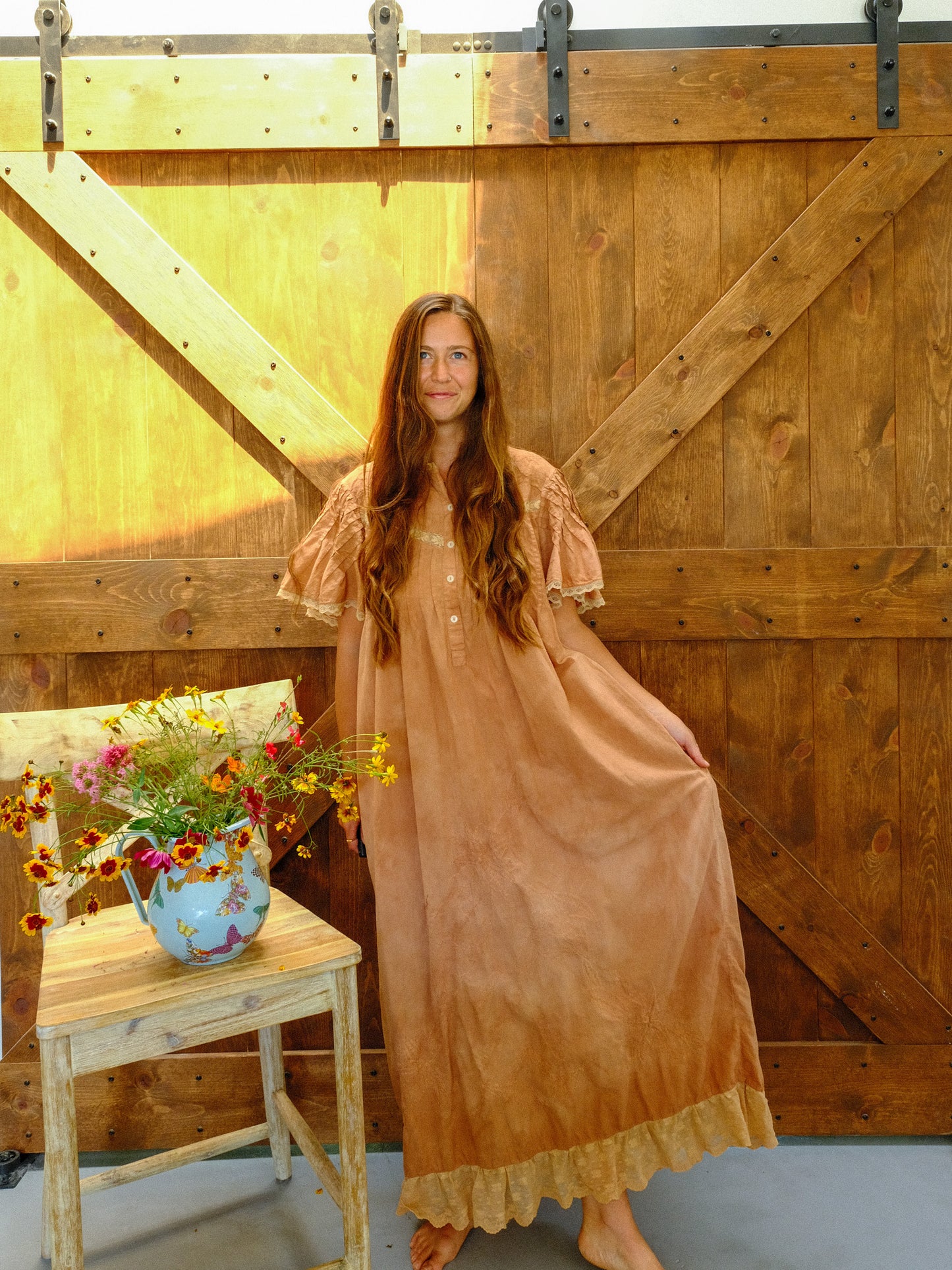Cutch Butterfly Sleeve Lace Hem Dress