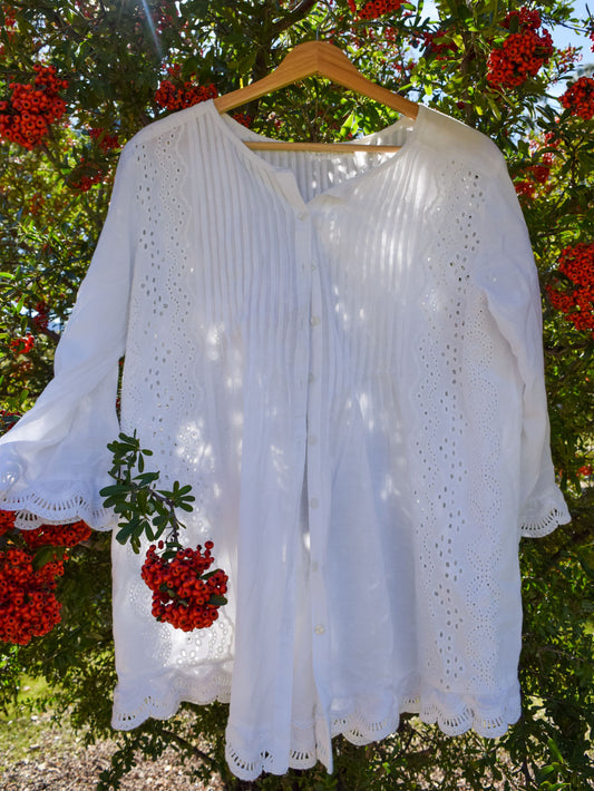 Lac Silk/Cotton Pleated Eyelet Blouse