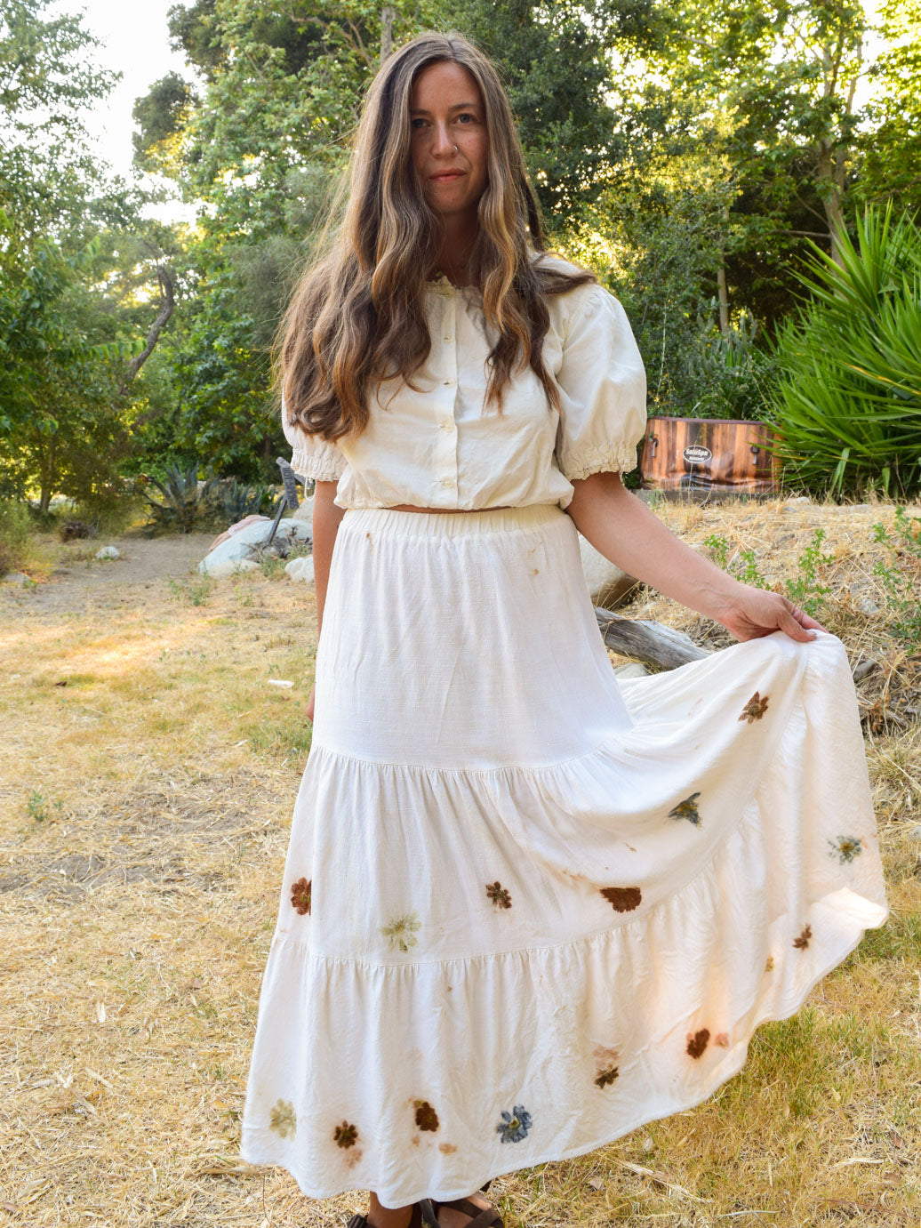 Flower Hammered White Tiered Skirt