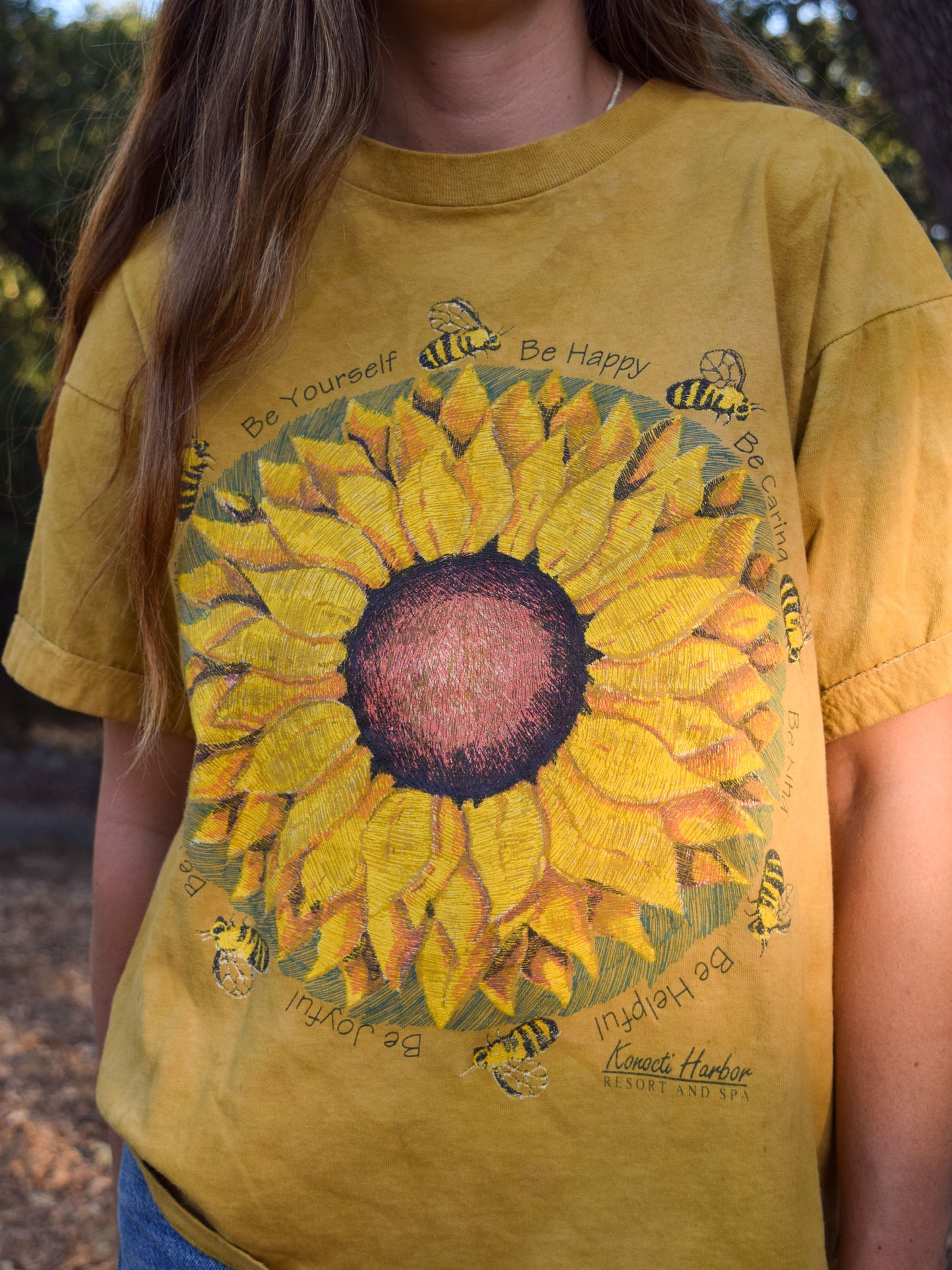Marigold Sunflower/Bee Tee