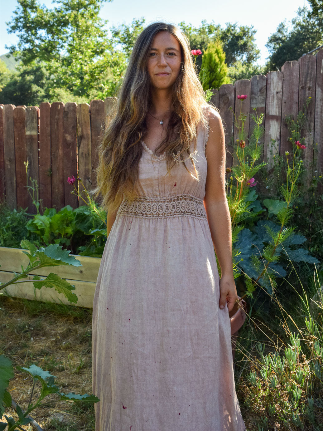 Lac V-neck Lace Maxi Dress