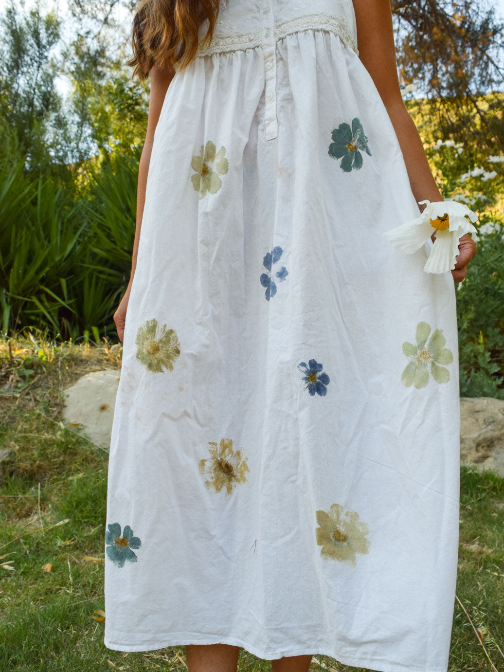 Flower Hammered Embroidered Yoke Summer Dress