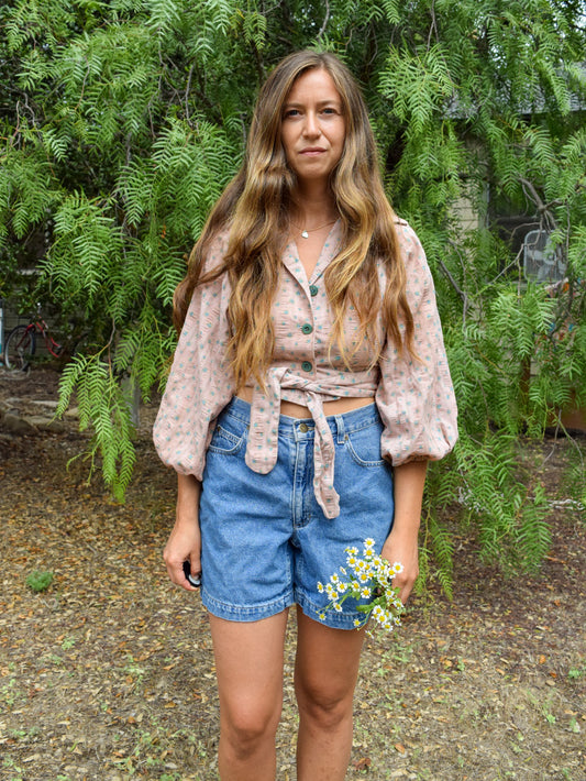 Cutch & Logwood Ditsy Floral Crop