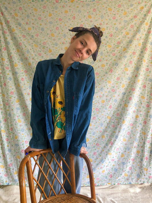 Indigo Levi's Buttondown