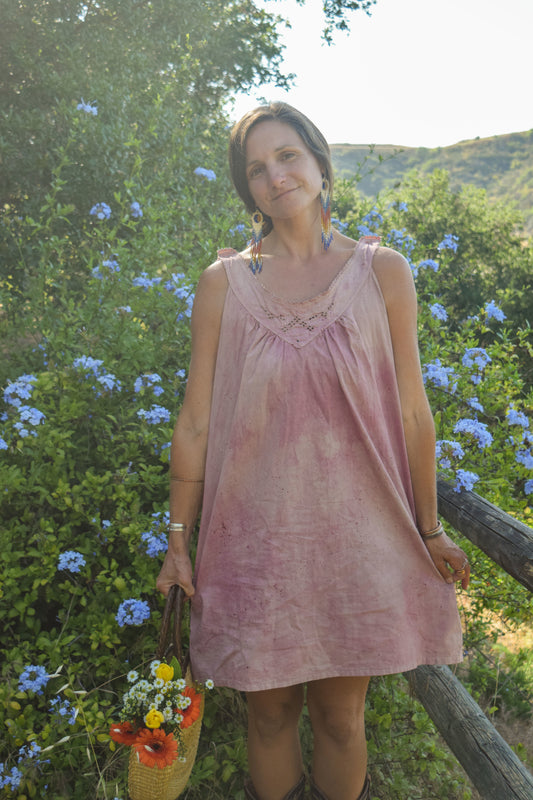 Lac Speckled Eyelett Dress